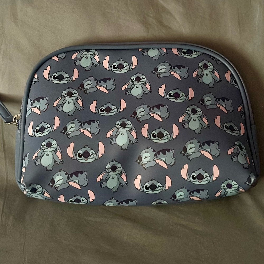Stitch Blue and Clear 2-Piece Travel Bag Set - Picture 4 of 4